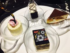 -半岛翡丽海鲜自助餐厅(观风亭店)