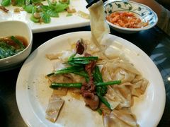 -黄但记老店·陈村粉食府