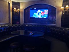 包房-麦度量贩式KTV(中联广场店)