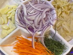 -洞密园美食城(富华路店)