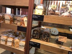 面包甜点陈列柜-PAPER STONE BAKERY(天汇广场店)
