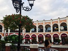 -佛罗伦萨小镇广佛名品奥特莱斯(疏港路店)