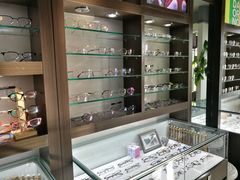 -视野联行眼镜蔡司·依视路官方授权店(顺城店)