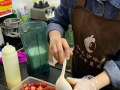 -十二中草莓冰·红豆沙冰屋(十二中店)