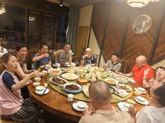 -龙大哥辣子鸡(亚太中心店)