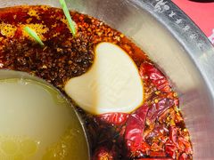 -谭鸭血老火锅·匠心(环球港旗舰店)