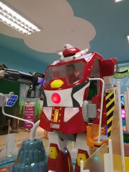 -莫莉幻想儿童乐园(武汉经开永旺店)