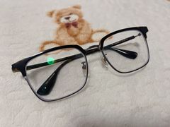 -宏宇眼镜蔡司依视路折扣店(兆佳眼镜城店)