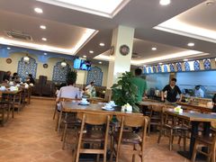 大堂-百格里格新疆餐厅(百色路店)