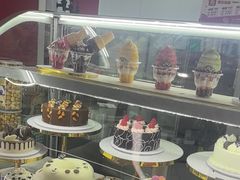 -DQ·蛋糕·冰淇淋(五棵松万达店)