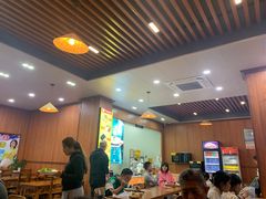 大堂-华姐鸡粉(教育路店)