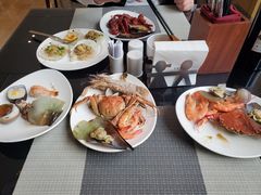 -航空港万怡酒店·万荟轩餐厅(航空港区远航路店)