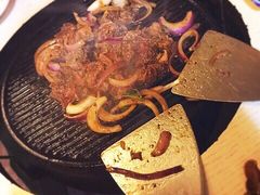 燚店新京味-燚店·铁板鱼蛙·烤肉·烤串(北新桥店)