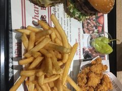 -The Habit Burger Grill 哈比特汉堡(爱琴海店)