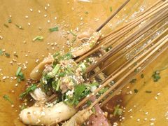 -上上签·冷锅串串(六灌路店)