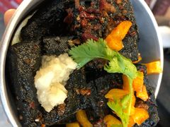 -黑色经典臭豆腐·湖南特产(坡子街店)