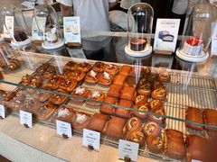 -VERIE BAKEHOUSE