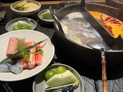 -三出山火锅(南京万象天地店)