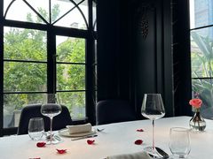 -弦月窗LUNETTE BY AMANDA(复兴路店)