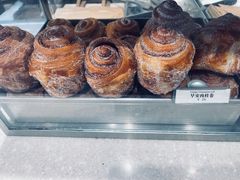 早安肉桂卷-CHOCMONS巧克怪兽(屏风街店)