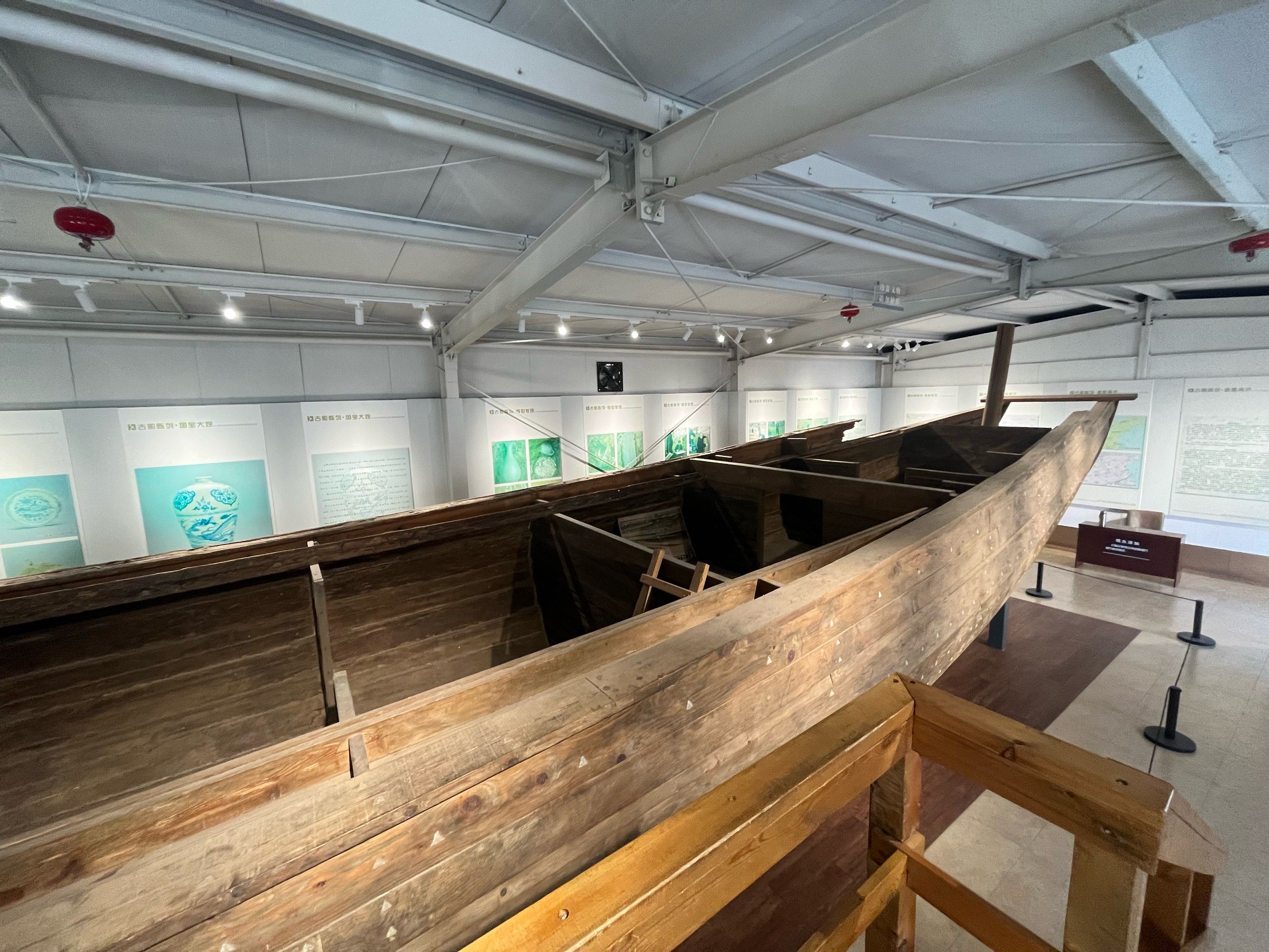 保存完好的古船靠一己之力撑起了博物馆的天