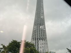 -广州琶洲会展广州塔地铁站轻居酒店