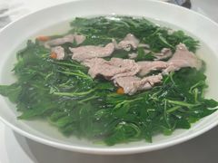 肉片湯浸枸杞苗-炳胜私厨(万象前海店)