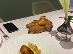 法式香煎鹅肝配坚果碎与无花果酱-ELUNE艾露恩·人良斋西餐厅
