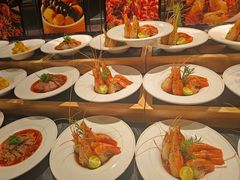 -雍容荟帝王蟹活龙虾展台自助(IFS黑金店)