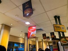 -麦当劳(江湾镇店)