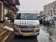 -麗枫酒店(深圳机场福永地铁站店)