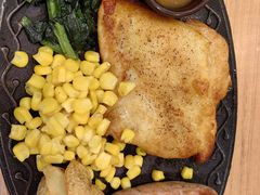 五目烤肠配原味鸡排-萨莉亚意式餐厅(深圳北站店)