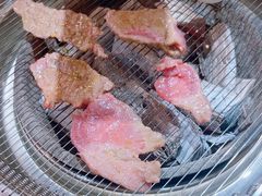 -青瓦餐厅·生鱼片·韩园烤肉(西塔店)