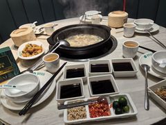 -四季缤纷椰子鸡(雨花亭凯德广场店)