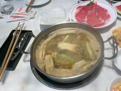 -七欣天香辣蟹火锅(上海奉贤杭州湾生活广场店)