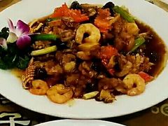 全家福-添福来墨鱼饺子 · 海鲜东北菜(大连星海·黄浦路店)