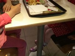 大堂-麦当劳(龙之梦购物中心店)