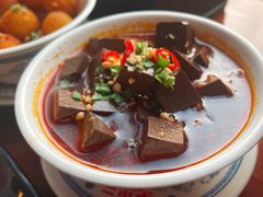 -炉小二铜锅牛蛙•川湘菜(三里屯店)