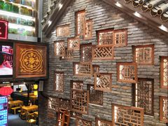 -八一路好吃街(雨田商务大厦店)