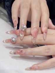 -艾珂·美甲美睫