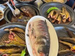 -虹海圣肉饼店家常菜馆