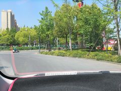 -悠方地下停车场