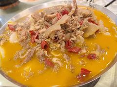 -鹤乡东北菜(崮山路店)