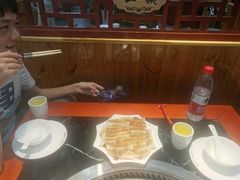 -袁小二大东北铁锅炖(吉祥村总部)