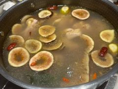 招牌无花果鸡汤锅-沄记顺德菜打边炉(东直门店)