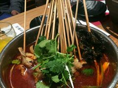 串串锅-聚点串吧·北京烧烤(赵登禹路店)