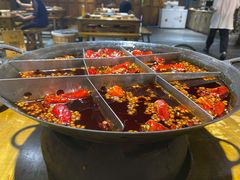 -白乐天毛肚火锅馆(南滨路店)