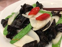 -东馆和天下特色餐饮(工农店)