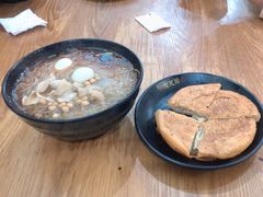 -青石桥老瓦房肥肠粉总店(青石桥总店)