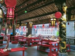 -小龙翻大江文化火锅(宽窄店)